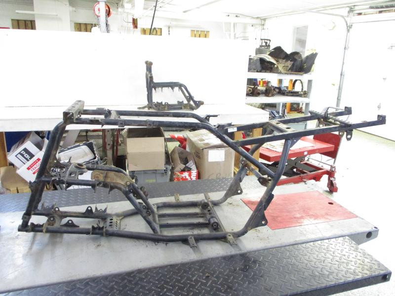 06 Yamaha Kodiak 450 Frame Chassis *BOS* 1D9-F1110-02-00 2005-2007